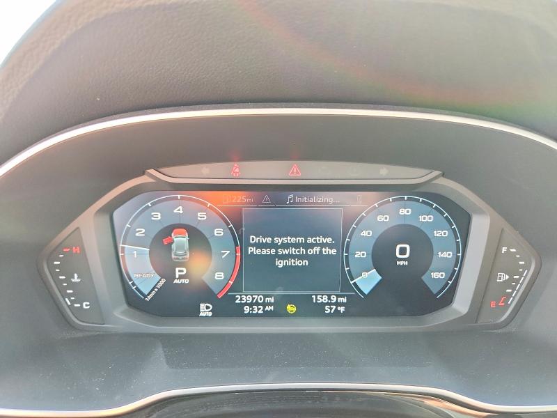 51350056 :رقم المزاد ، WA1DECF38M1020495 vin ، 2021 Audi Q3 مزاد بيع