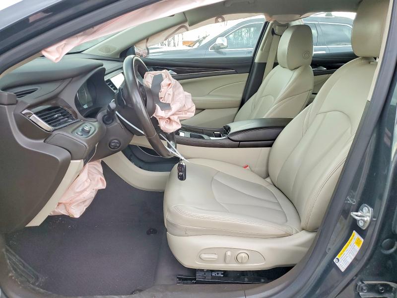 48208196 :رقم المزاد ، 1G4ZN5SS7HU198144 vin ، 2017 Buick Lacrosse مزاد بيع
