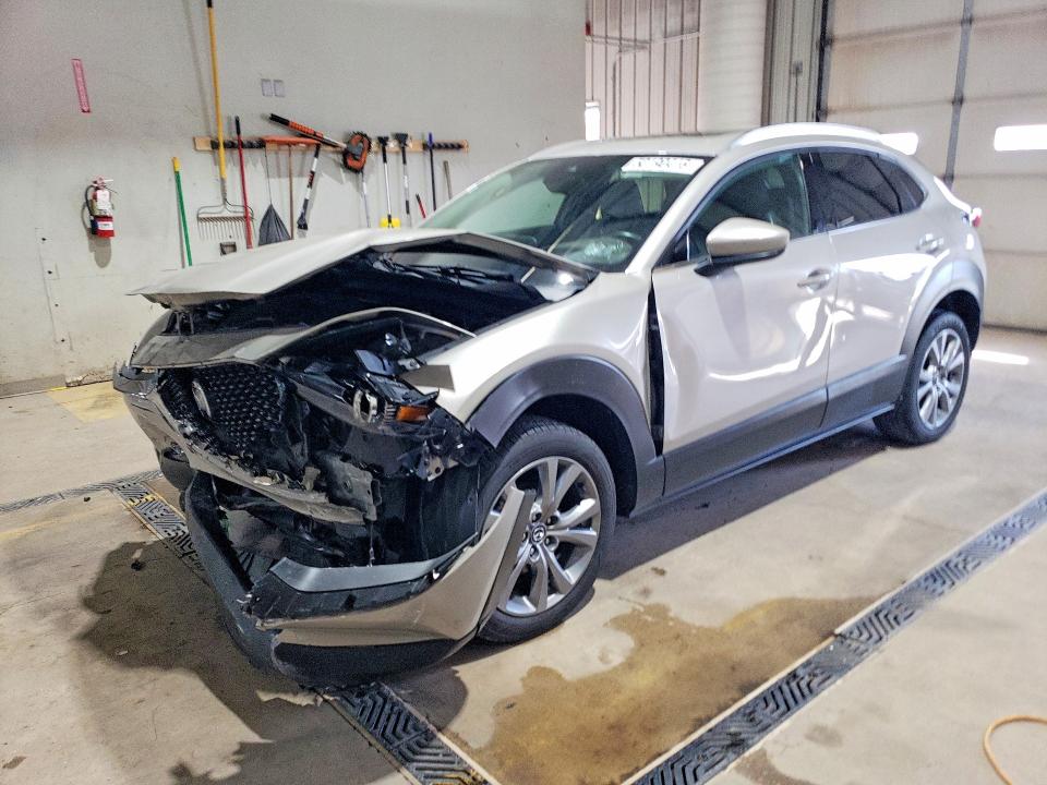 50190416 :رقم المزاد ، 3MVDMBDMXPM504026 vin ، 2023 Mazda Cx-30 مزاد بيع