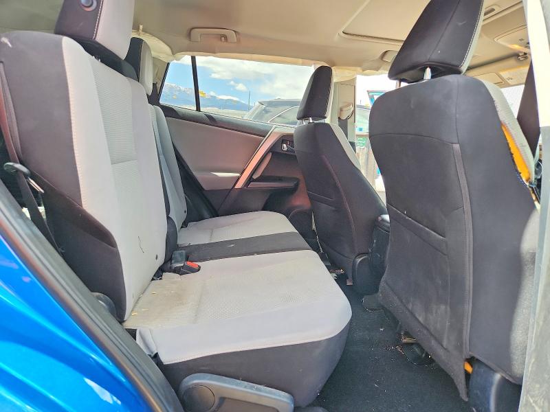 Продажа на аукционе авто 2018 Toyota Rav4, vin: JTMRFREV6JD231476, номер лота: 49028456