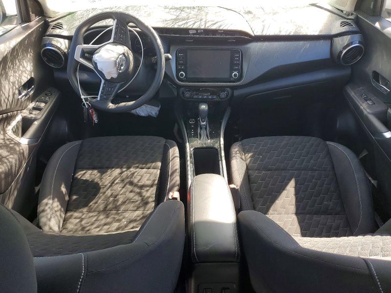 50194516 :رقم المزاد ، 3N1CP5CV4ML546891 vin ، 2021 Nissan Kicks مزاد بيع