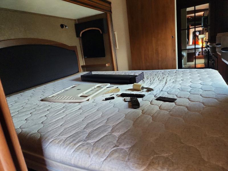 2016 Jayco Pinnacle მანქანა იყიდება აუქციონზე, vin: 1UJCJ0BV9G1RL0051, აუქციონის ნომერი: 48986456