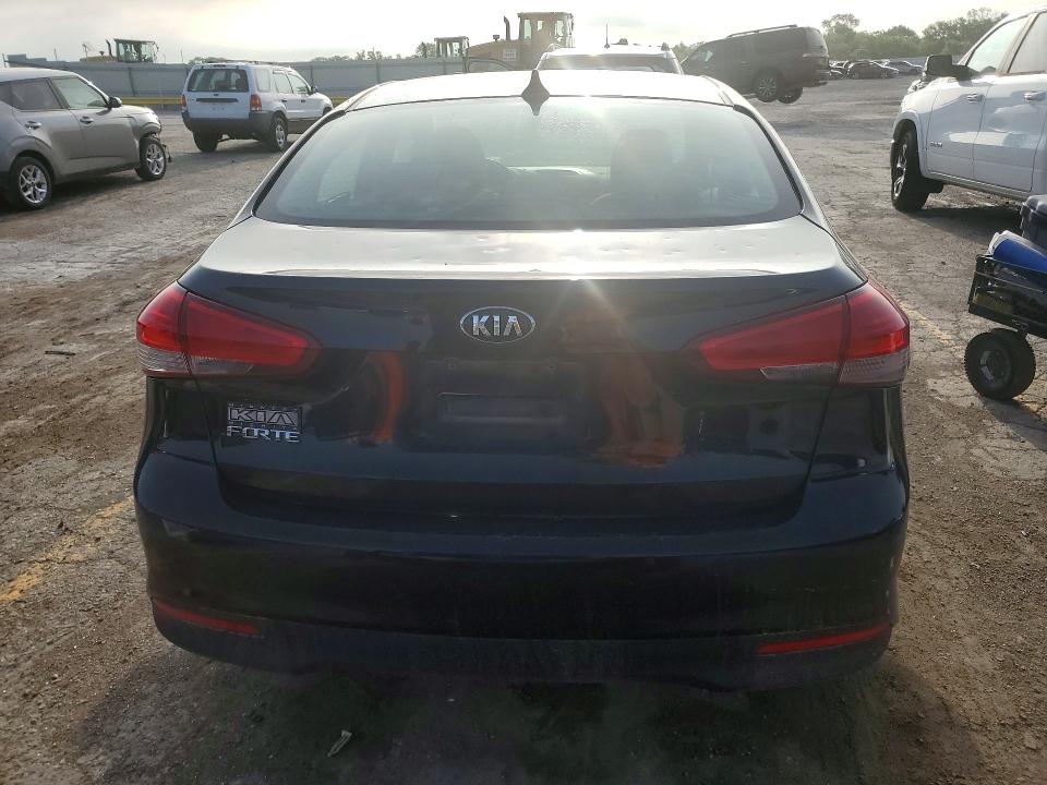 51466896 :رقم المزاد ، 3KPFL4A72HE012271 vin ، 2017 Kia Forte مزاد بيع