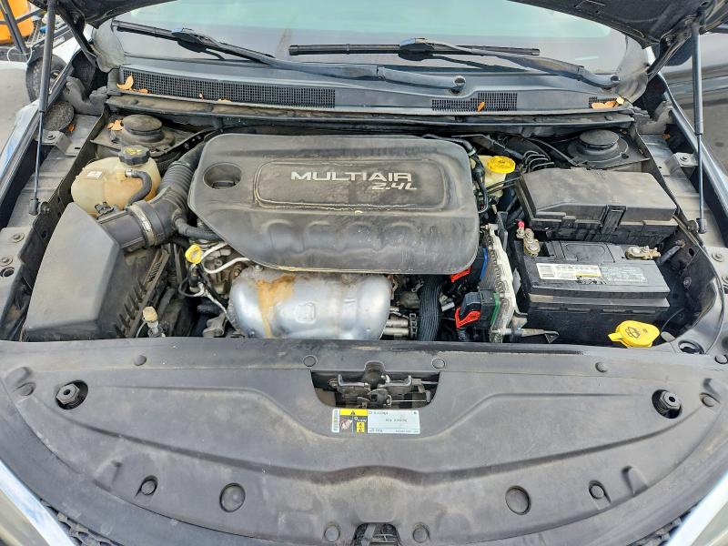 2015 Chrysler 200 მანქანა იყიდება აუქციონზე, vin: 1C3CCCAB9FN654713, აუქციონის ნომერი: 49444846