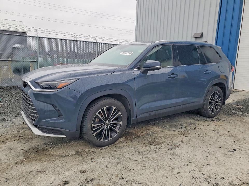 Продажа на аукционе авто 2024 Toyota Grand Highlander Hybrid, vin: 5TDADAB54RS007664, номер лота: 50936956