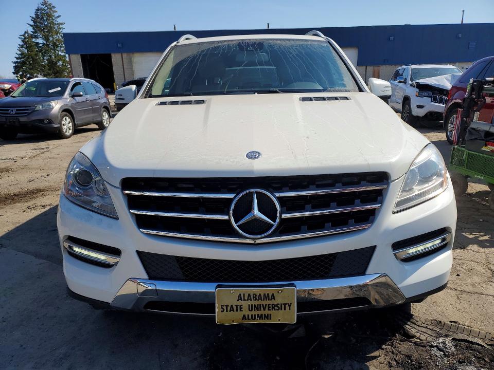 Продажа на аукционе авто 2012 Mercedes-benz Ml, vin: 4JGDA5HB7CA031595, номер лота: 49202336