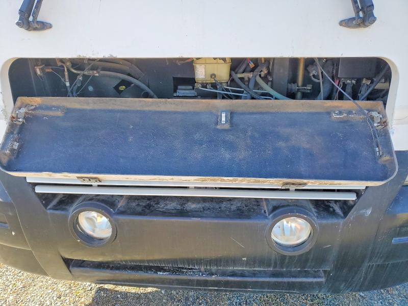 Продажа на аукционе авто 2004 Workhorse Motorhome Chassis, vin: 5B4MP67G443385043, номер лота: 48356446