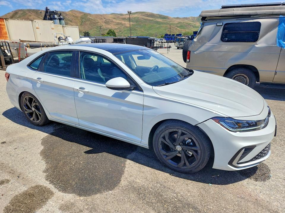 Aukcja sprzedaży 2025 Volkswagen Jetta, vin: 3VW7X7BU4SM054353, numer aukcji: 51452796