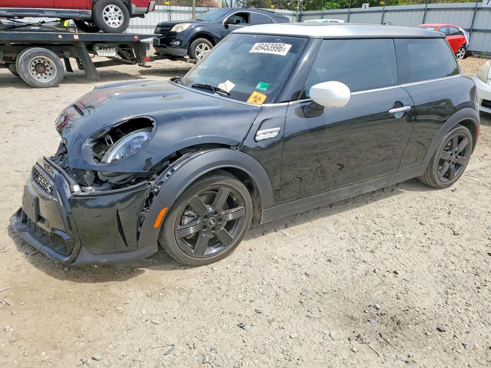 Auction sale of the 2024 Mini Cooper, vin: WMW53DH0XR2V57621, lot number: 49453996