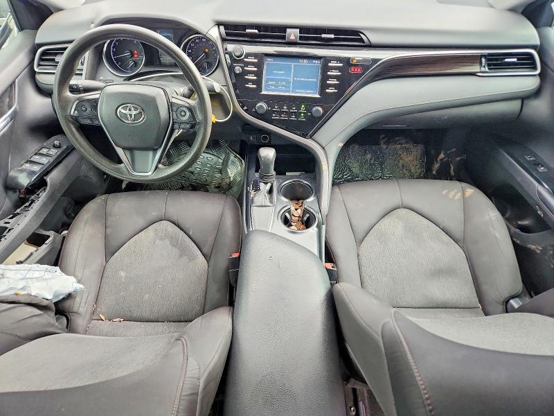 48151586 :رقم المزاد ، 4T1B11HK0KU165099 vin ، 2019 Toyota Camry مزاد بيع