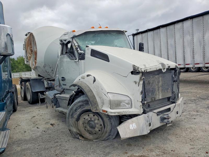 Продажа на аукционе авто 2024 Kenworth T880, vin: 1NKZLK0X8RJ260076, номер лота: 79543335