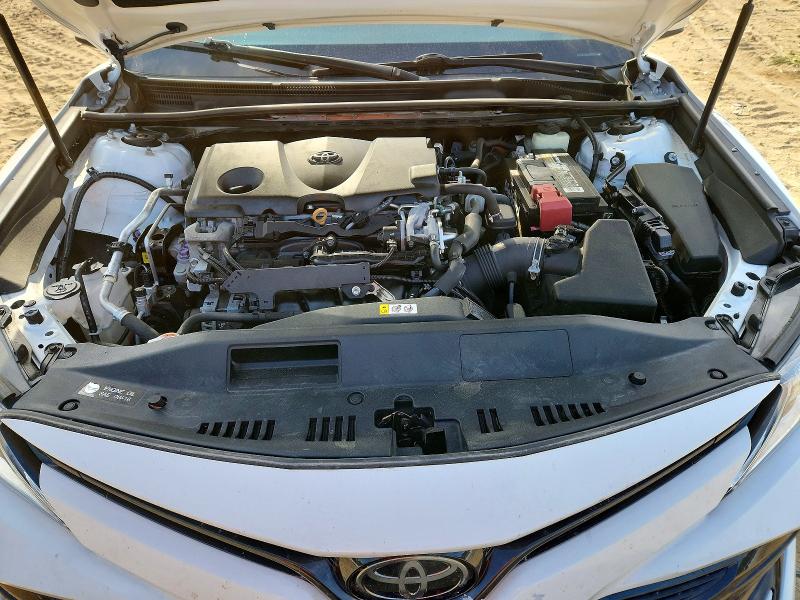 Продаж на аукціоні авто 2018 Toyota Camry, vin: 4T1B11HK4JU033140, номер лоту: 51649586