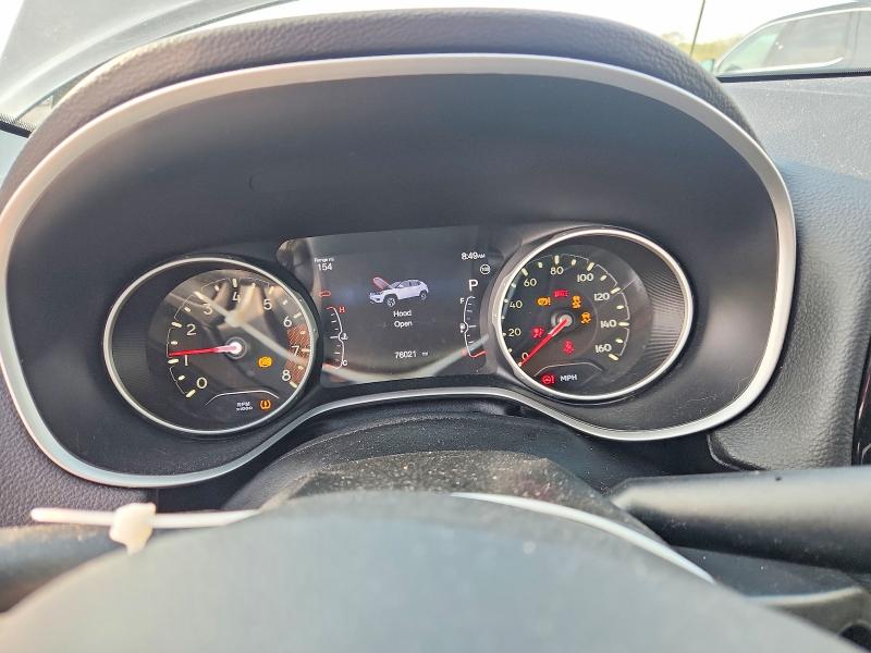 50081226 :رقم المزاد ، 3C4NJDCB2JT374914 vin ، 2018 Jeep Compass مزاد بيع
