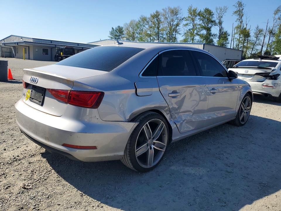 2015 Audi A3 მანქანა იყიდება აუქციონზე, vin: WAUCCGFF5F1064379, აუქციონის ნომერი: 51416326