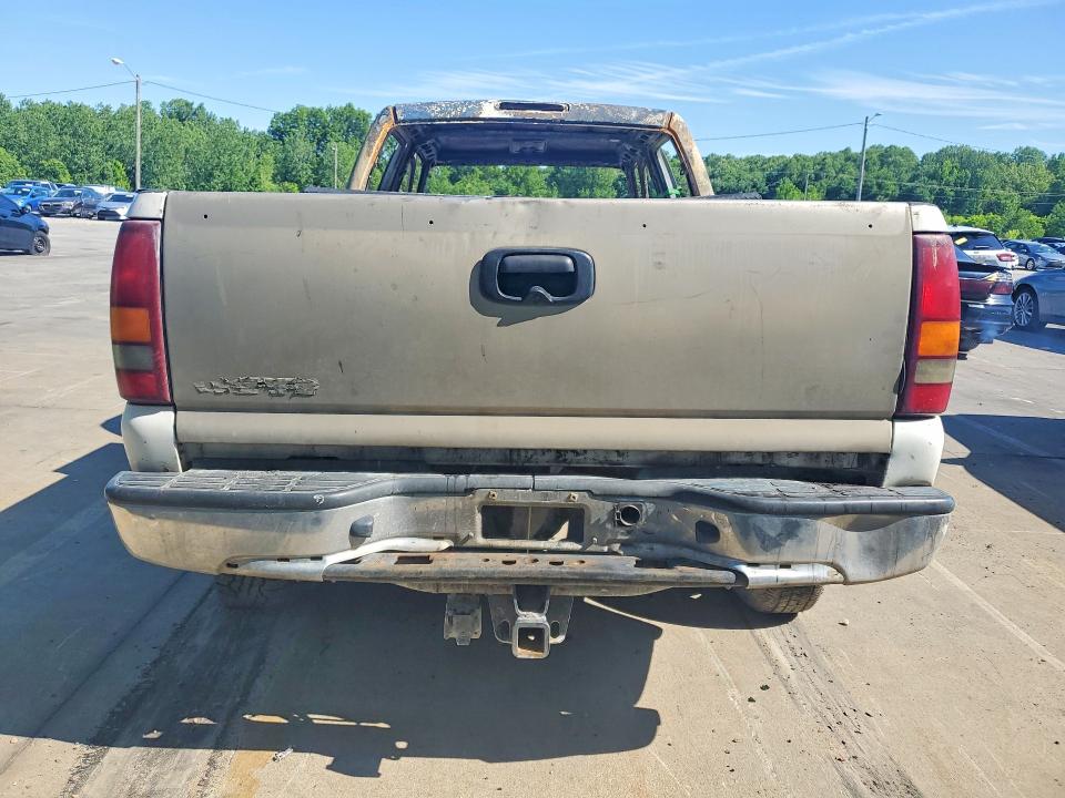 Aukcja sprzedaży 2002 Gmc Sierra, vin: 1GTHC23U02F172212, numer aukcji: 51975256