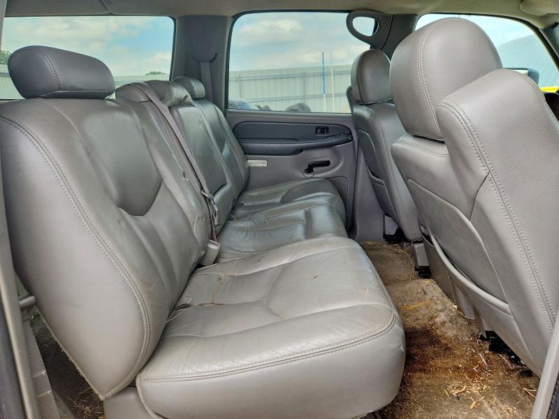 2003 Chevrolet Suburban მანქანა იყიდება აუქციონზე, vin: 3GNFK16Z23G289826, აუქციონის ნომერი: 51716636