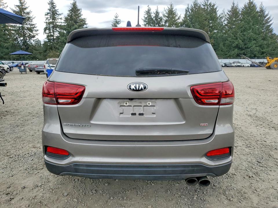 Продажа на аукционе авто 2019 Kia Sorento, vin: 5XYPG4A33KG549957, номер лота: 49270576