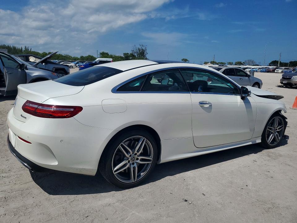52009796 :رقم المزاد ، WDD1J6JB7KF094663 vin ، 2019 Mercedes-benz E مزاد بيع