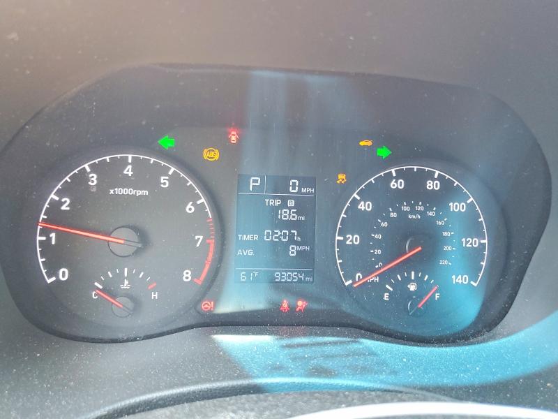 50490026 :رقم المزاد ، 3KPC24A30JE034164 vin ، 2018 Hyundai Accent مزاد بيع