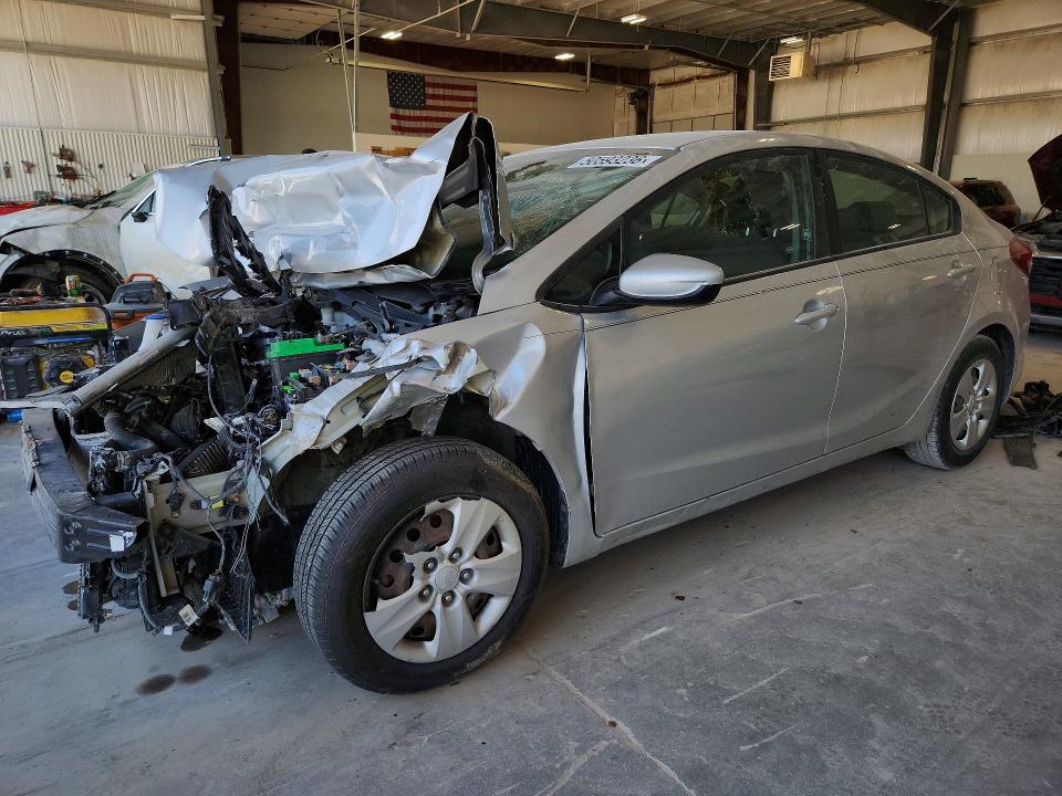 50593236 :رقم المزاد ، 3KPFK4A77HE041204 vin ، 2017 Kia Forte مزاد بيع