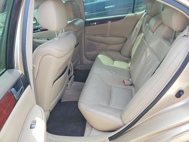 50399756 :رقم المزاد ، JTHBF30G025017214 vin ، 2002 Lexus Es مزاد بيع