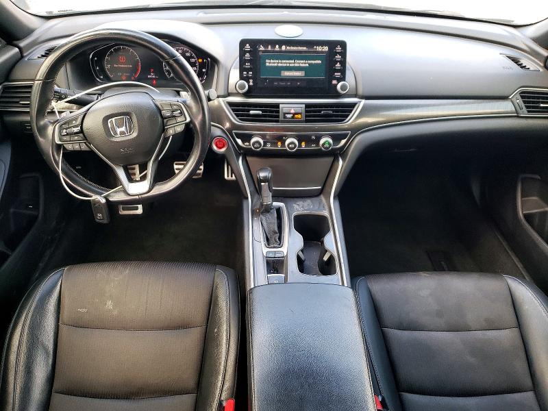 48932216 :رقم المزاد ، 1HGCV1F33JA205220 vin ، 2018 Honda Accord مزاد بيع