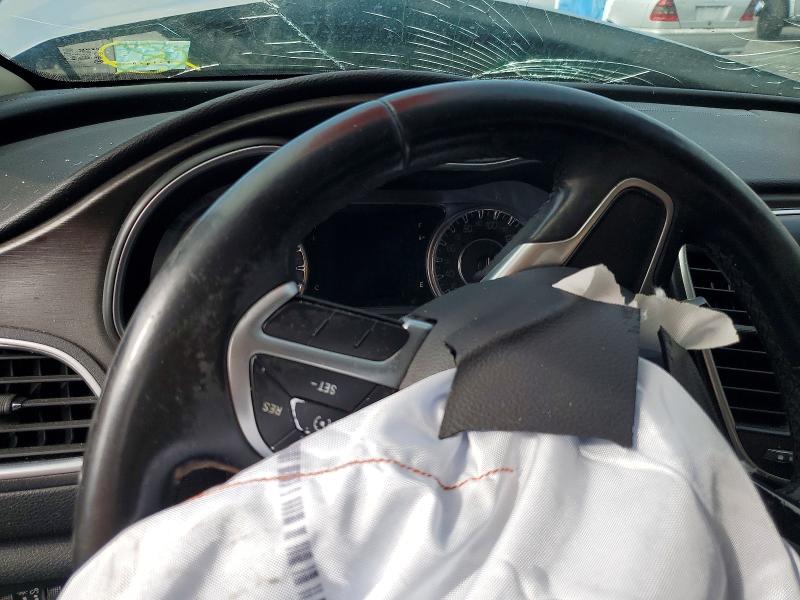 Продаж на аукціоні авто 2016 Chrysler 200, vin: 1C3CCCFB2GN182462, номер лоту: 49252296