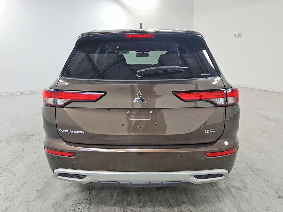 Продаж на аукціоні авто 2022 Mitsubishi Outlander, vin: JA4J4VA83NZ073158, номер лоту: 47715316