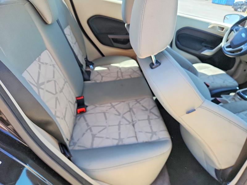 2011 Ford Fiesta მანქანა იყიდება აუქციონზე, vin: 3FADP4EJ9BM172300, აუქციონის ნომერი: 48358726