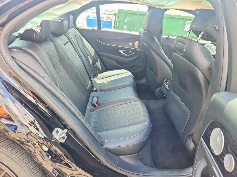 51346956 :رقم المزاد ، WDDZF4JB3KA543231 vin ، 2019 Mercedes-benz E مزاد بيع