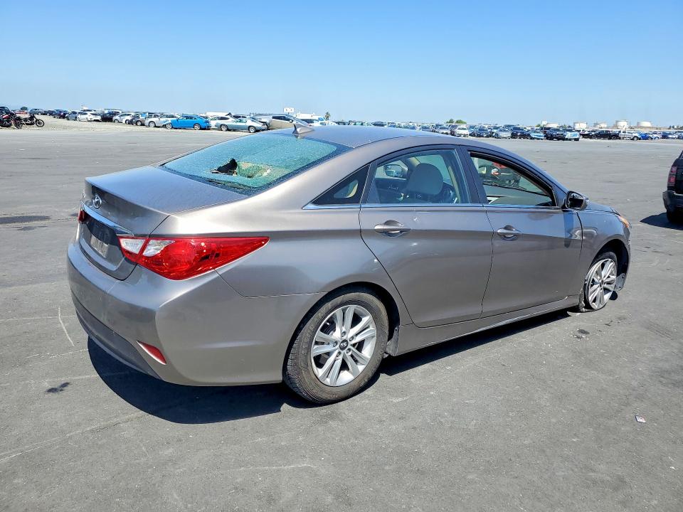 51815806 :رقم المزاد ، 5NPEB4AC5EH947626 vin ، 2014 Hyundai Sonata مزاد بيع