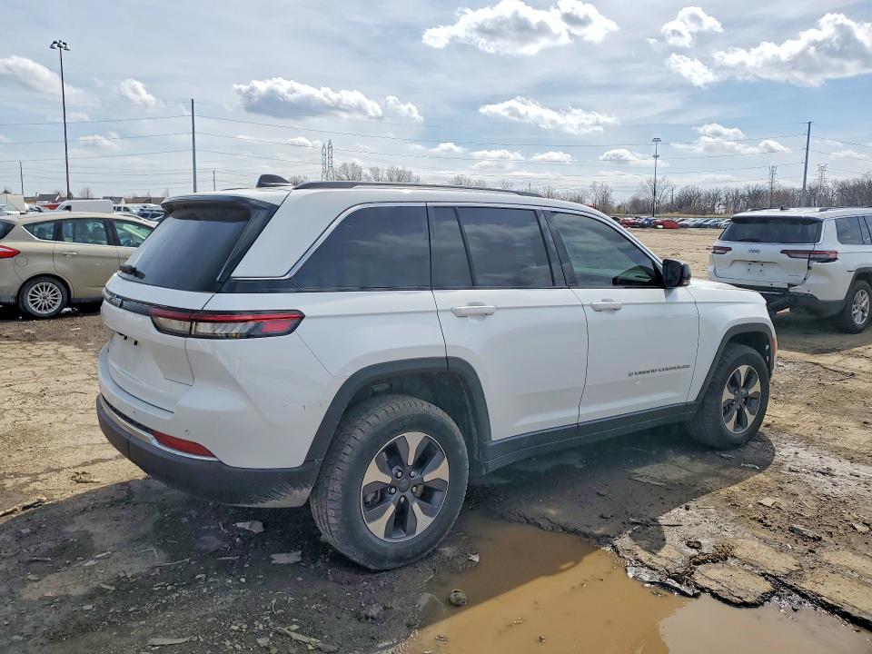 2022 Jeep Grand Cherokee მანქანა იყიდება აუქციონზე, vin: 1C4RJYB63N8756189, აუქციონის ნომერი: 48741856