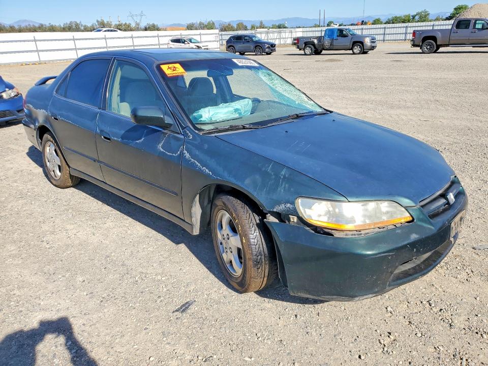 Продажа на аукционе авто 1998 Honda Accord, vin: 1HGCG6670WA190757, номер лота: 48624386