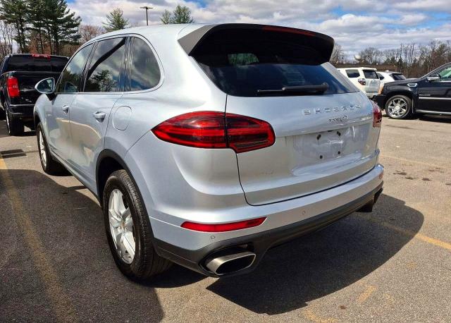 49388196 :رقم المزاد ، WP1AA2A24GLA09966 vin ، 2016 Porsche Cayenne مزاد بيع
