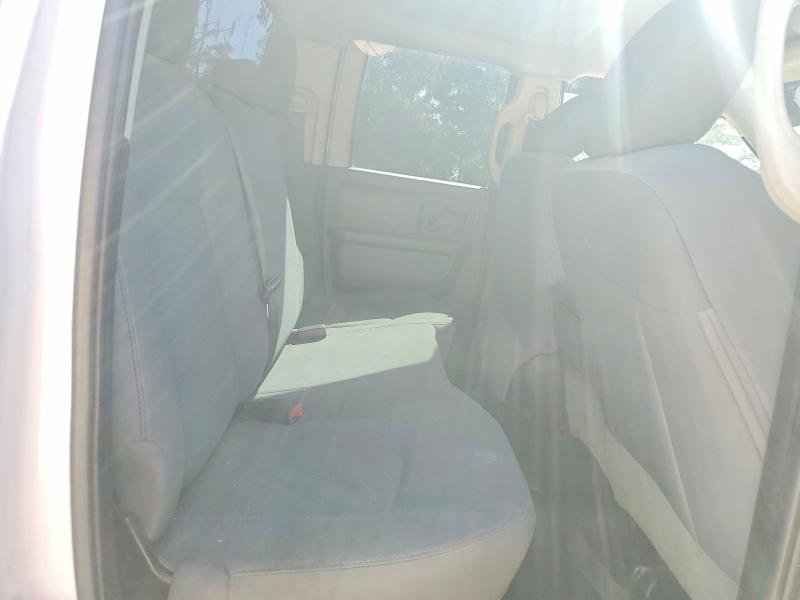 49047346 :رقم المزاد ، 1C6RR6FG0KS500565 vin ، 2019 Ram 1500 Classic مزاد بيع