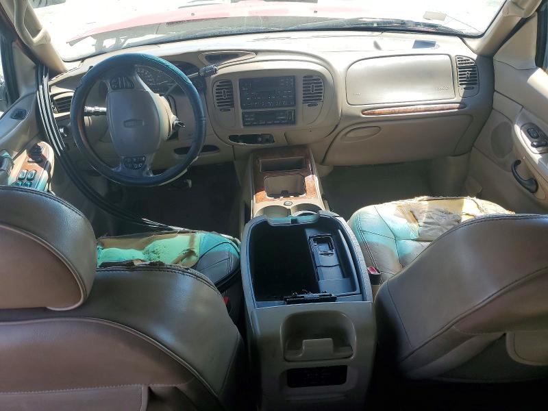 Продаж на аукціоні авто 2000 Lincoln Navigator, vin: 5LMEU27A7YLJ40778, номер лоту: 51347026