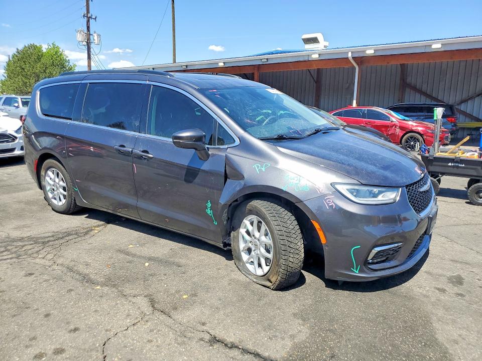 50404066 :رقم المزاد ، 2C4RC1BG8NR138297 vin ، 2022 Chrysler Pacifica مزاد بيع