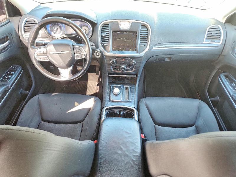 48456236 :رقم المزاد ، 2C3CCAAG6JH320592 vin ، 2018 Chrysler 300 مزاد بيع
