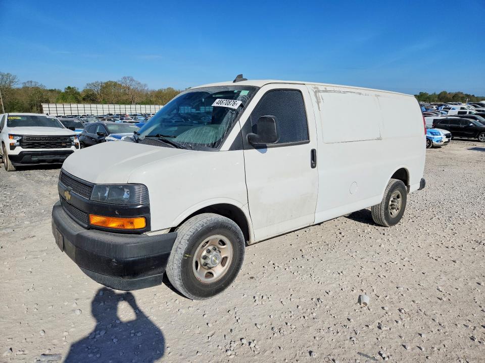 48670876 :رقم المزاد ، 1GCWGAFG5L1264992 vin ، 2020 Chevrolet Express G2500 مزاد بيع