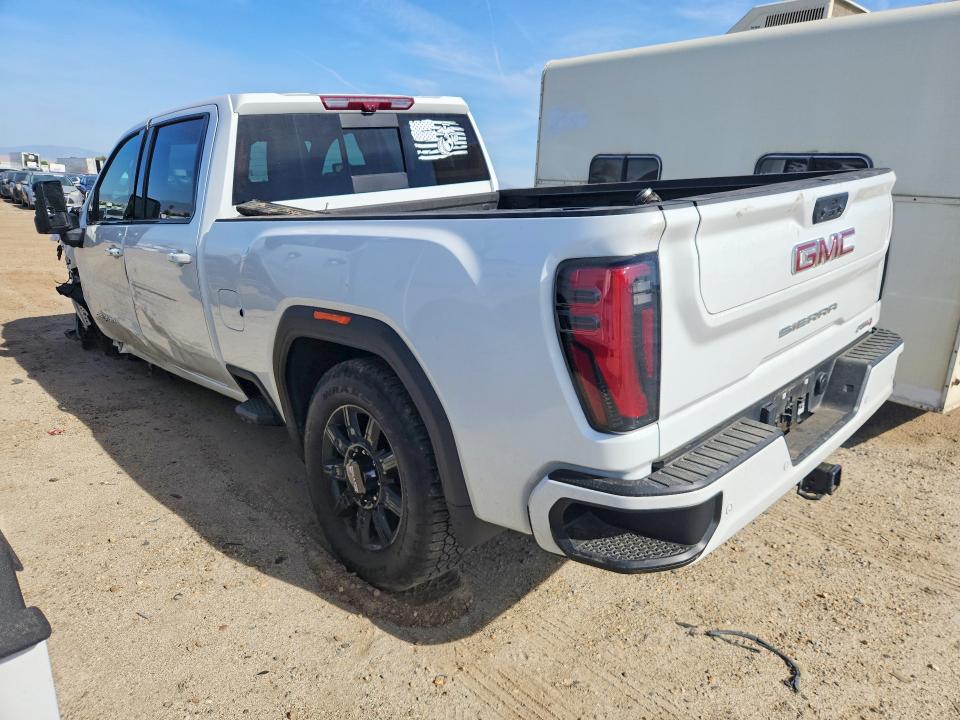 50552836 :رقم المزاد ، 1GT4UPEY6SF304544 vin ، 2025 Gmc Sierra مزاد بيع