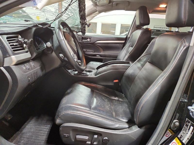 2017 Toyota Highlander მანქანა იყიდება აუქციონზე, vin: 5TDJZRFH9HS451979, აუქციონის ნომერი: 49005106