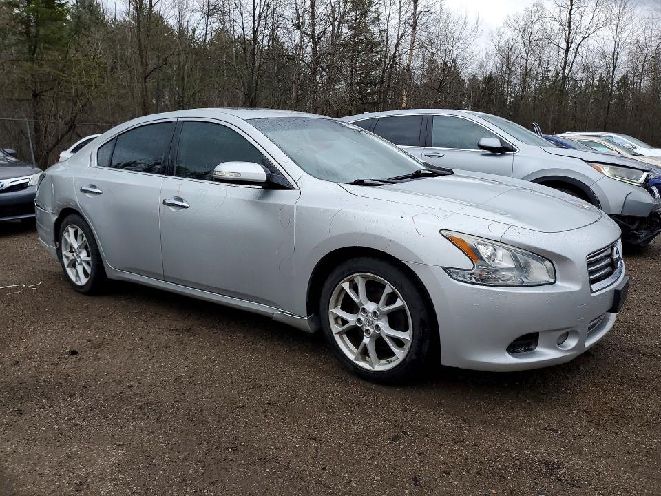 48820596 :رقم المزاد ، 1N4AA5AP6EC496833 vin ، 2014 Nissan Maxima مزاد بيع