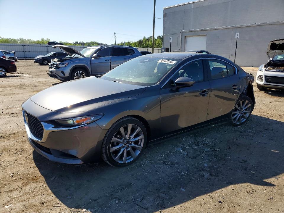 2021 Mazda 3 მანქანა იყიდება აუქციონზე, vin: JM1BPABL8M1326453, აუქციონის ნომერი: 50762386