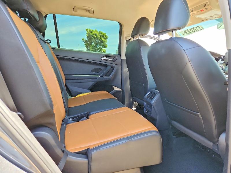 Продаж на аукціоні авто 2018 Volkswagen Tiguan, vin: 3VV2B7AX2JM055041, номер лоту: 51202006