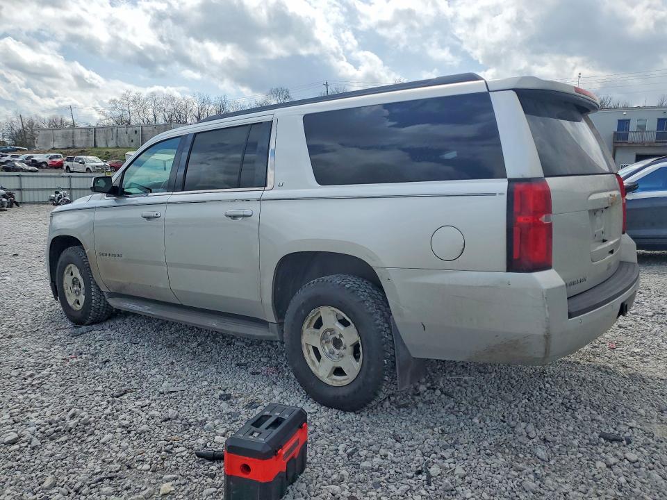 48779576 :رقم المزاد ، 1GNSKHKC5JR242893 vin ، 2018 Chevrolet Suburban مزاد بيع