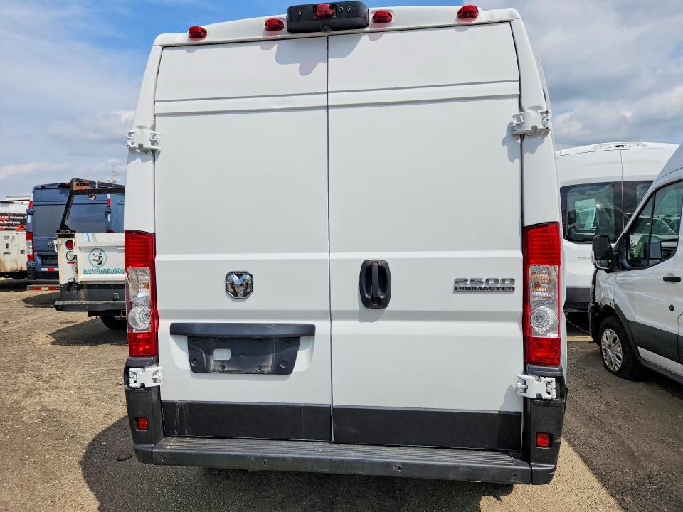 2025 Ram Promaster 2500 მანქანა იყიდება აუქციონზე, vin: 3C6LRVCG4SE517439, აუქციონის ნომერი: 49433946