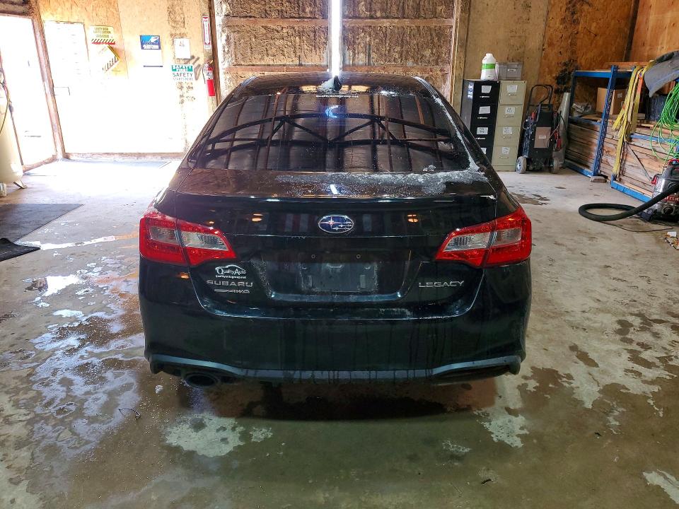 2018 Subaru Legacy მანქანა იყიდება აუქციონზე, vin: 4S3BNAF62J3042620, აუქციონის ნომერი: 49851666