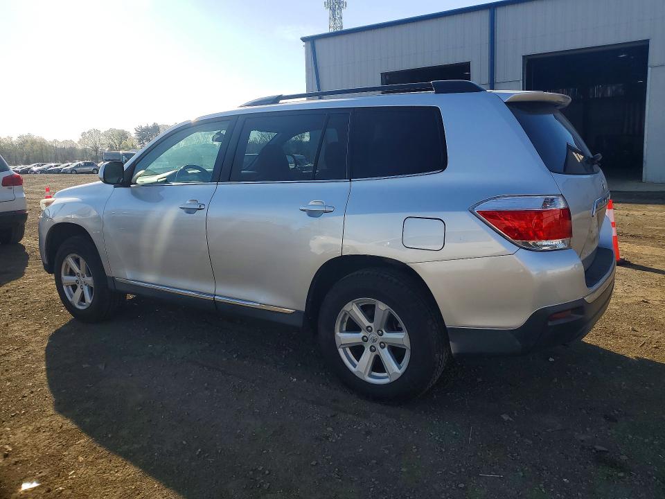 Продаж на аукціоні авто 2013 Toyota Highlander, vin: 5TDBK3EH6DS190554, номер лоту: 49941046