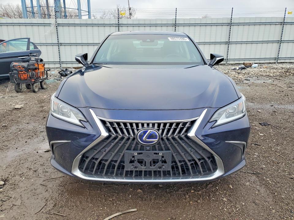 48572486 :رقم المزاد ، 58AEA1C19NU021009 vin ، 2022 Lexus Es 300h مزاد بيع