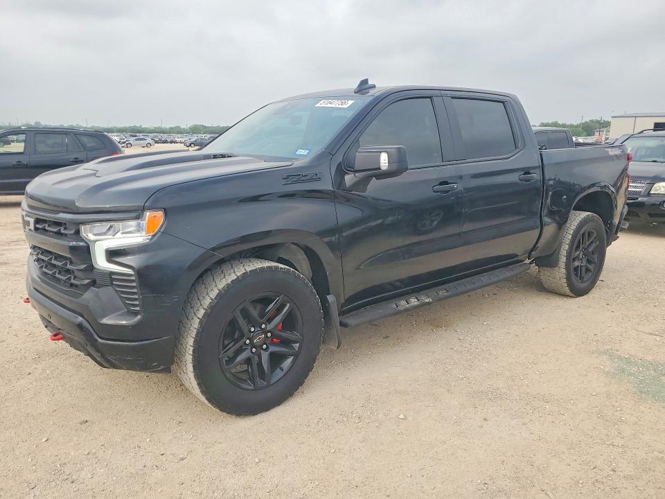 Продажа на аукционе авто 2025 Chevrolet Silverado, vin: 3GCUKFEL7SG233700, номер лота: 51647756
